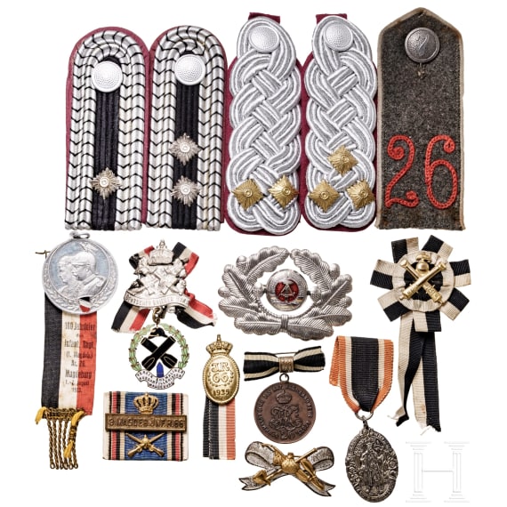 Kleine Sammlung Auszeichnungen, Abzeichen und Effekten, 19./20. Jhdt.