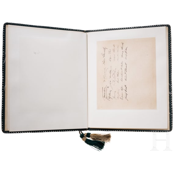 Grafen von Buquoy de Longueval - zwei Ehrenurkunden zum 50-j&auml;hrigen Dienstjubil&auml;um f&uuml;r Simeon Hahn 1897 bzw. Ing. Carl Hahn 1930