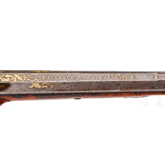 Bedeutende silbermontierte, jagdliche Steinschlossb&uuml;chse von Meister Ivan Permiak, St. Petersburg, um 1770