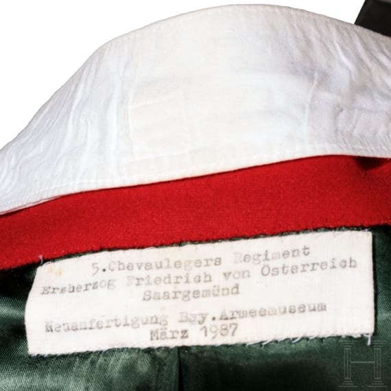 Uniformensemble f&uuml;r einen Rittmeister im K&ouml;niglich Bayerischen 5. Chevaulegers-Regiment "Erzherzog Friedrich von &Ouml;sterreich", um 1900