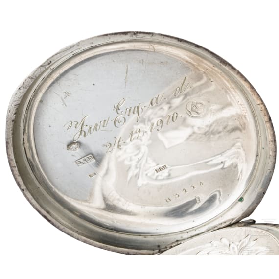 Silberne Pr&auml;senttaschenuhr mit dem Portrait Kaiser Wilhelms II. von F. L. L&ouml;bner, Berlin
