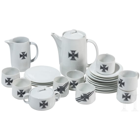 Teile eines patriotischen Kaffeeservices