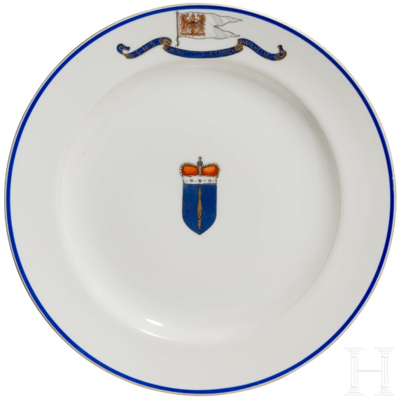 Porzellanteller aus dem Kaiserservice der Offiziersmesse der "S.M.S. Churfuerst Friedrich Wilhelm"