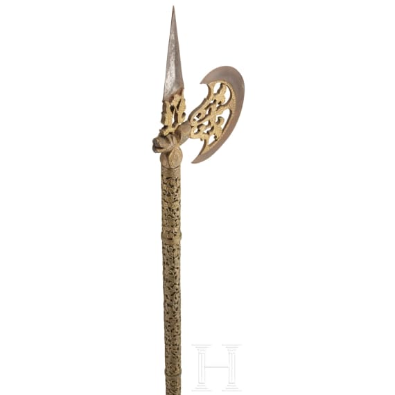 Tabar (Streitaxt) mit geschnittenem Dekor, Indien, um 1800