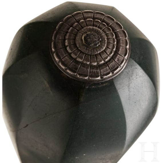 Sto&szlig;dolch mit Jadegriff, Indien, Moghulzeit, 17. Jhdt.