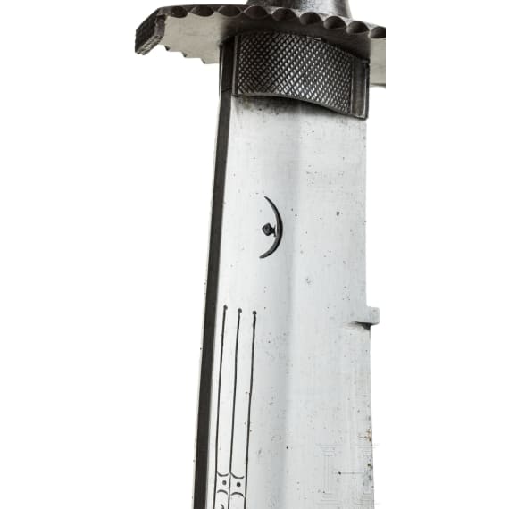 A heavy Nepalese kora sword, circa 1900