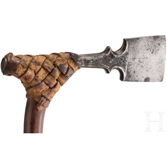 Seltene Axt mit Hirschhorngriff (Pata Minang), Indonesien, 19. Jhdt.