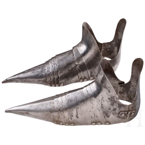 Ein Paar Panzerschuhe im gotischen Stil, deutsch, 19. Jhdt.