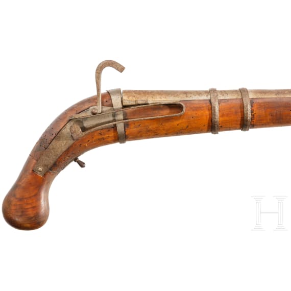 A heavy Chinese matchlock wall gun, 19th century