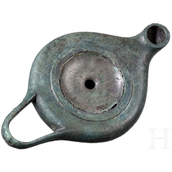 &Ouml;llampe aus Bronze, griechisch, 4. Jhdt. v. Chr.