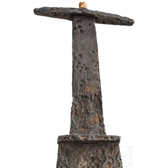 Messer mit "karpfenf&ouml;rmiger" Klinge, sp&auml;tr&ouml;misch, 4. - fr&uuml;hes 5. Jhdt. n. Chr.