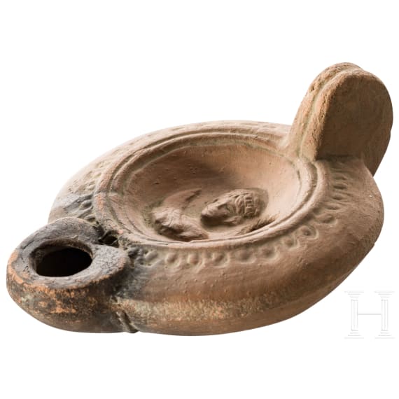 &Ouml;llampe mit Darstellung der Selene, r&ouml;misch, 2. H&auml;lfte 1. Jhdt.