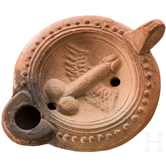 &Ouml;llampe mit Darstellung eines gefl&uuml;gelten Phallus, r&ouml;misch, 2. H&auml;lfte 1. - fr&uuml;hes 2. Jhdt.