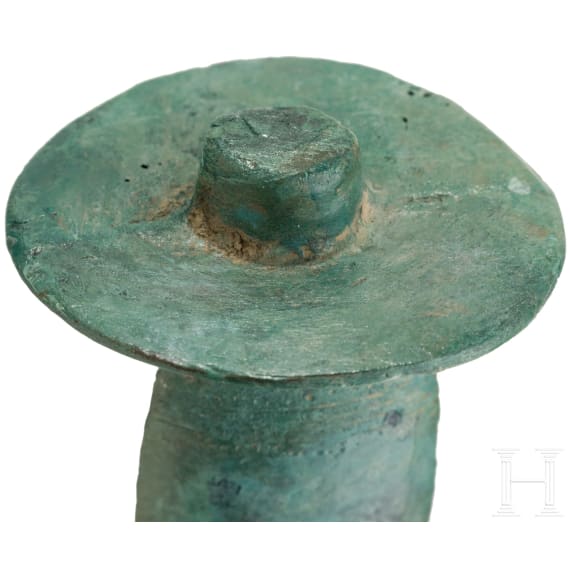 Mittelbronzezeitliches Schwert, S&uuml;dosteuropa, 14. Jhdt. v. Chr.