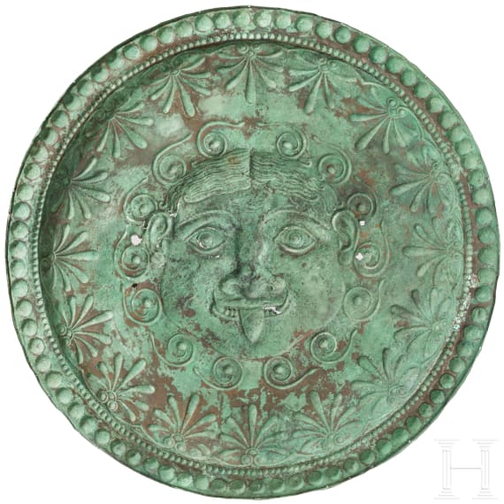Nachempfindung der Bronzeabdeckung eines Hoplitenschilds mit Medusenhaupt, Historismus, sp&auml;tes 19. Jhdt.