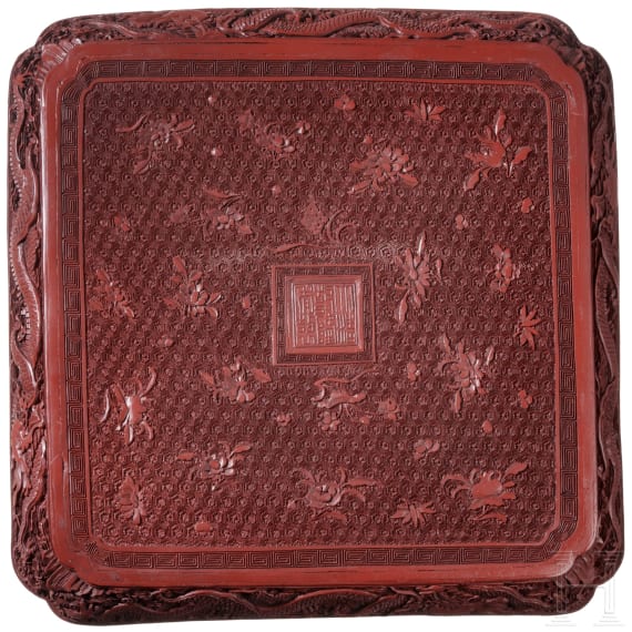 Rotlack-Tablett, China, Qing-Dynastie, um 1900