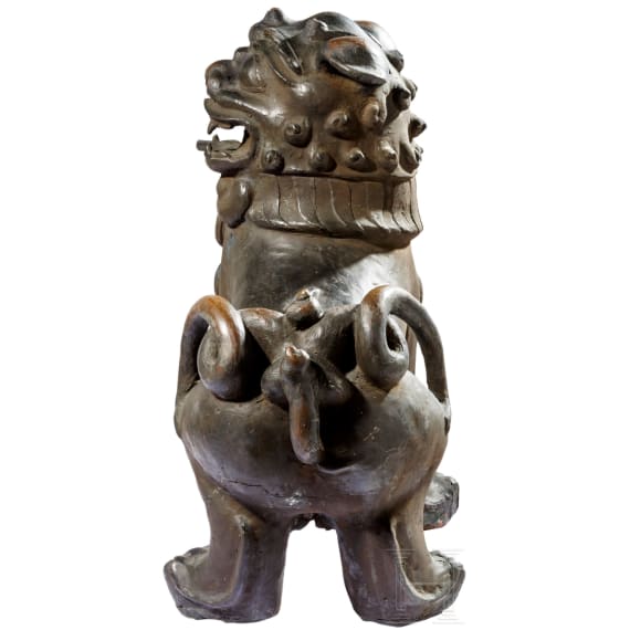 Ein Paar massive W&auml;chterl&ouml;wen aus Bronze, China, 20. Jhdt.