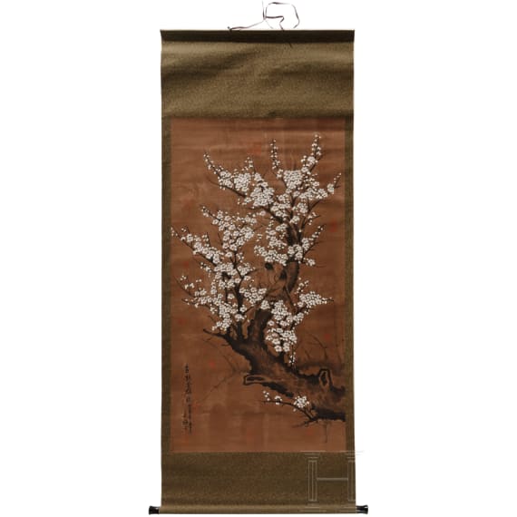 Rollbild mit Darstellung eines bl&uuml;henden Pflaumenbaums, China, 20 Jhdt.