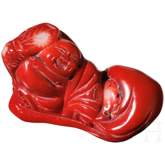 Neun Netsuke, Japan/China, um 1900