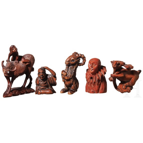 Neun Netsuke, Japan/China, um 1900
