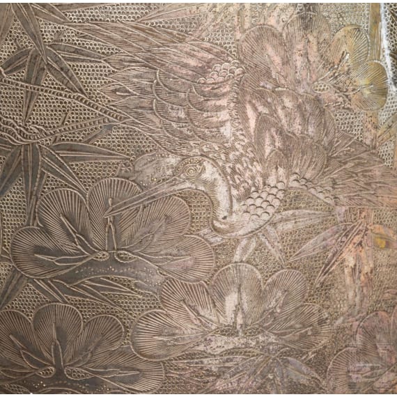 Sakekessel und geschnitzter Fisch, Japan, Meiji-Periode