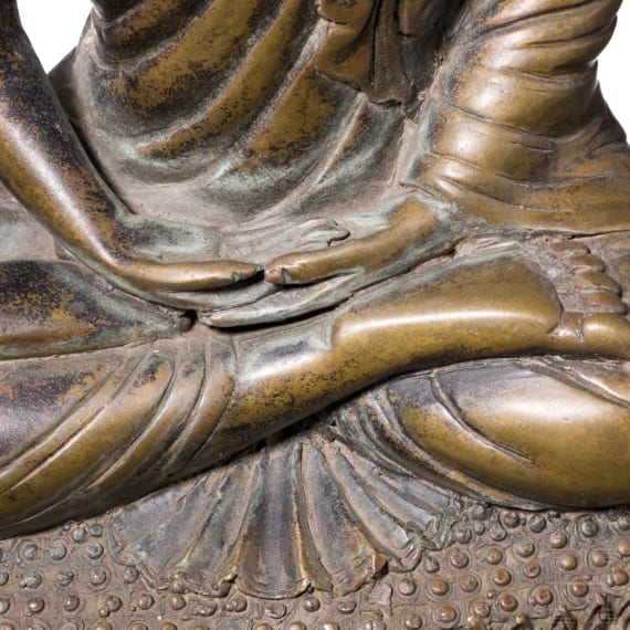 Sitzender Buddha aus Bronze, Thailand, 19. Jhdt.