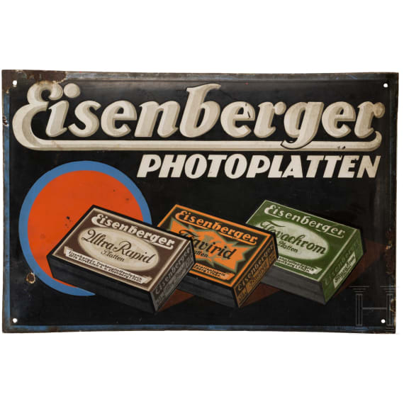 Zwei Emailleschilder "Perutz Photo" und "Eisenberger Photoplatten", deutsch, 1920er Jahre