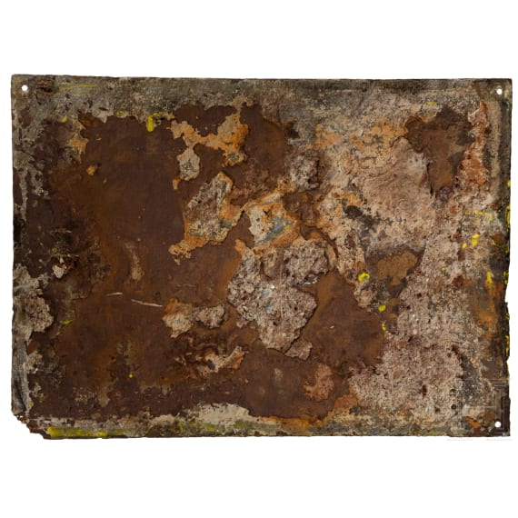 Vier Emailleschilder, darunter "Perutz Photo" und "K&ouml;nigl. Fachingen Mineralwasser", deutsch, 1920er Jahre