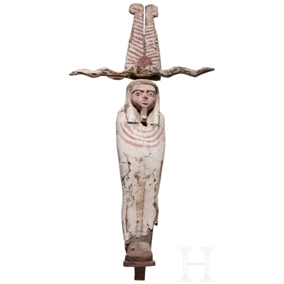 Bemalte h&ouml;lzerne Figur des Ptah-Sokar-Osiris mit Schutikrone, Sp&auml;tzeit bis ptolem&auml;isch, Mitte 1. Jtsd. v. Chr. - 100 v. Chr.