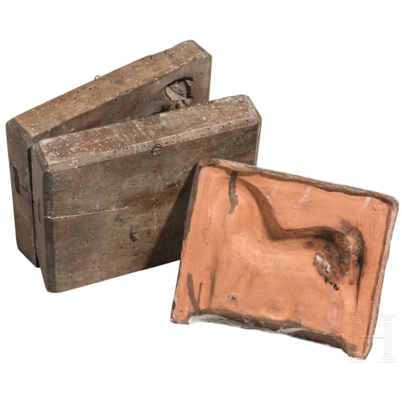 Doppelseitige Holzmodel f&uuml;r Votivfiguren, s&uuml;ddeutsch, 18. Jhdt.