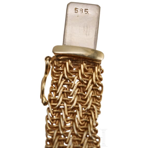 Goldcollier mit Drachenperle