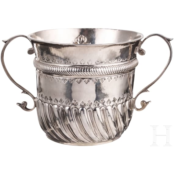 Silberner Porringer (Napf), London, Richard Bayley oder Edward Barnett, 1722