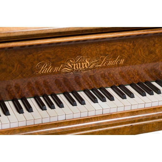 Reich intarsierter Luxus-Halbkonzertfl&uuml;gel, Klaviermanufaktur S&eacute;bastien & Pierre &Eacute;rard, London, 1862