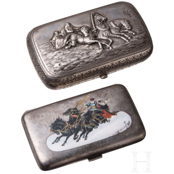 Zwei Silberdosen mit Troika, Russland bzw. &Ouml;sterreich, letztes Drittel 19. Jhdt.