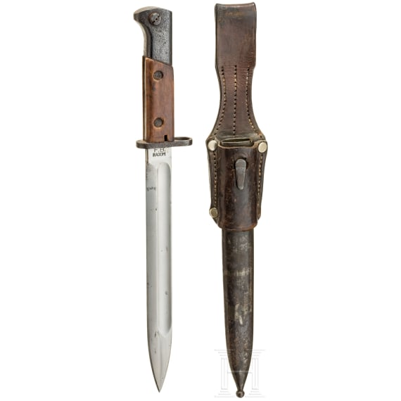 Bajonett WZ 28 "Radom" mit Scheide und Koppelschuh