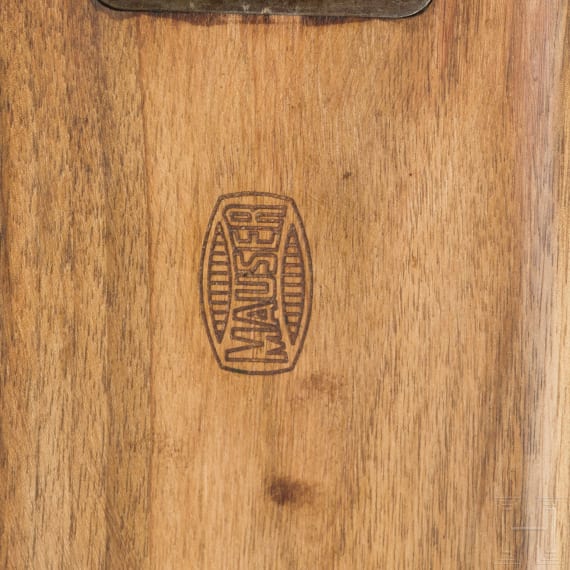 Pistole, Mauser, Mod. 32, mit Anschlagkasten