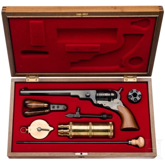 Perkussionsrevolver Pedersoli, im Kasten