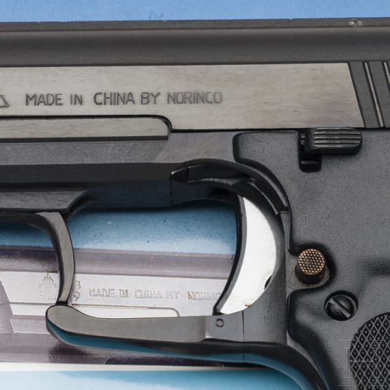 Einhandpistole Norinco Mod. 77B, im Karton