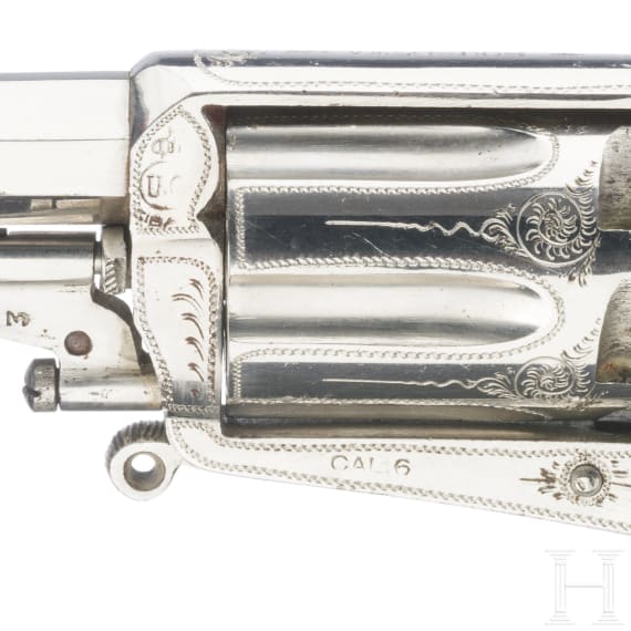 Velodog-Revolver in Schatulle