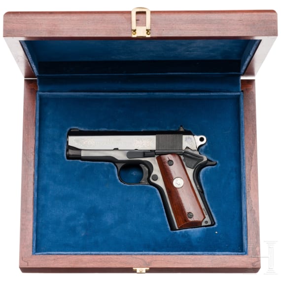 Colt ACP Series 80 "Officer's Commencement Issue", in Schatulle