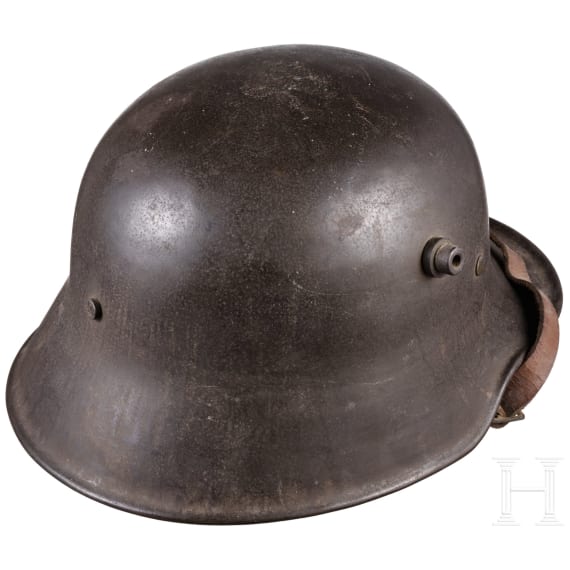 Stahlhelm M 18