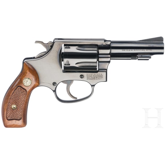 Smith & Wesson, Mod. 36, im Karton