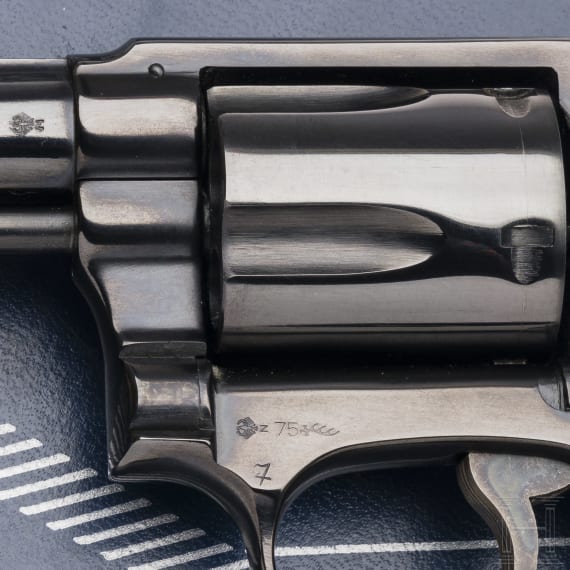 Smith & Wesson, Mod. 36, im Karton