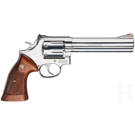 Smith & Wesson, Mod. 686, in Tasche