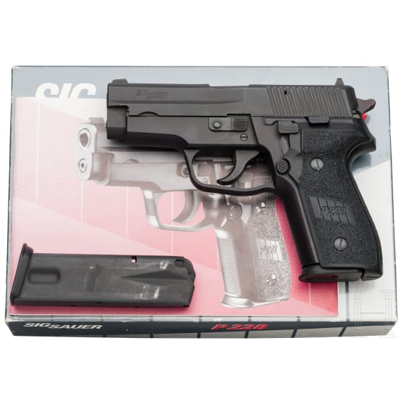 Sig Sauer, Mod. P 228, im Karton
