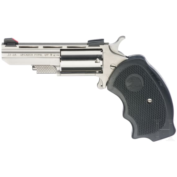 NAA, Mod. Black Widow Spanish Fork, mit Wechseltrommel