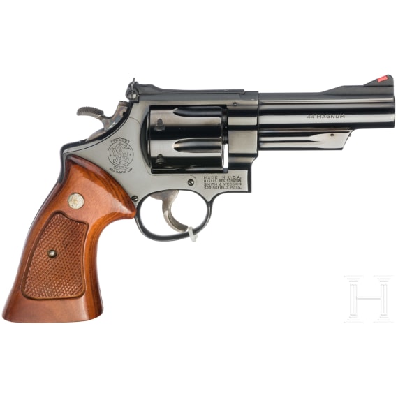 Smith & Wesson Mod. 29-2, "The .44 Magnum", im Kasten