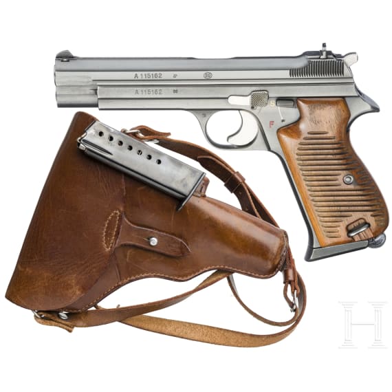 SIG-Armeepistole 49 (P 210), mit Tasche