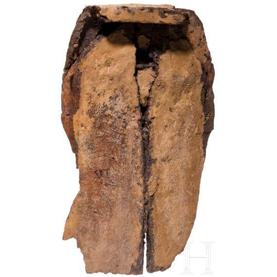 A sarcophagus fragment made of painted wood, Third Intermediate Period, 1st quarter of the 1st millennium B.C.
