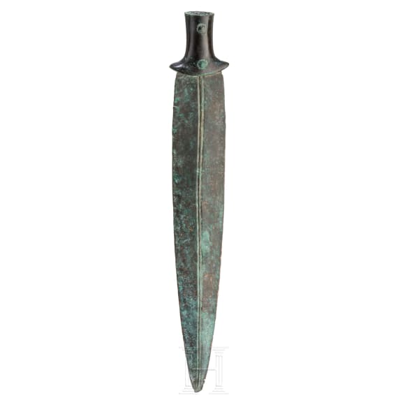 Laurel leaf dagger, northern Levant, 13. - 12. century B.C.